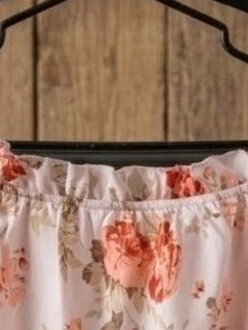 Floral Off-Shoulder Ruffle Top - Pink - Picture 5 of 8